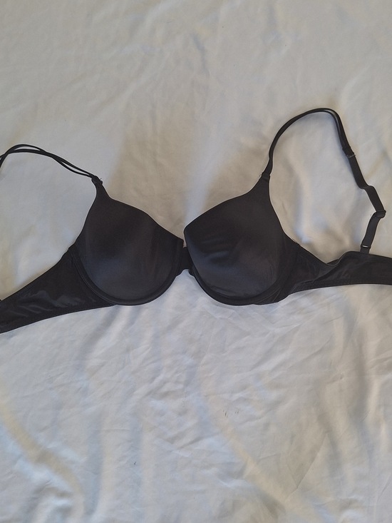 Victoria's Secret Other - Vintage Y2K Victoria Secret Black Underwire Bra Size:36B
